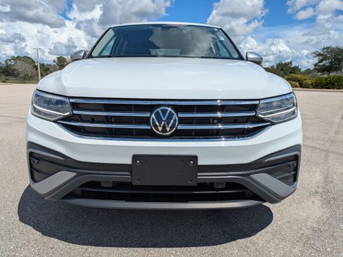 Used 2024 Volkswagen Tiguan Wolfsburg Edition AWD/4WD image 9