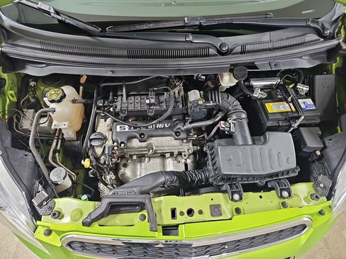 Used 2014 Chevrolet Spark LT image 33