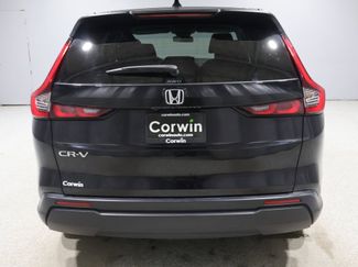 Used 2025 Honda CR-V LX video 3