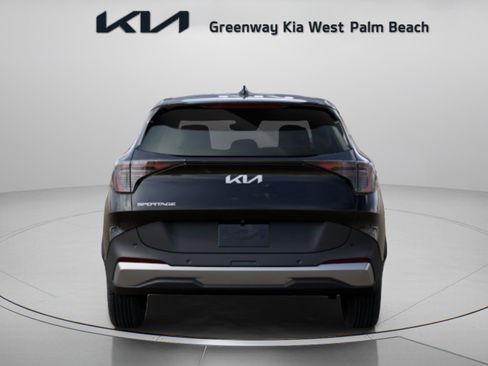 New 2027 Kia Sportage EX FWD image 6