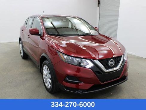 Certified 2021 Nissan Rogue Sport S image 5