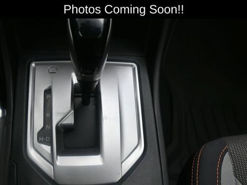 Used 2021 Subaru Crosstrek 2.0i Premium w/ Moonroof Package image 22