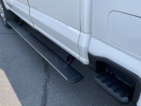 New 2026 Ford F350 Lariat w/ Lariat Ultimate Package image 9