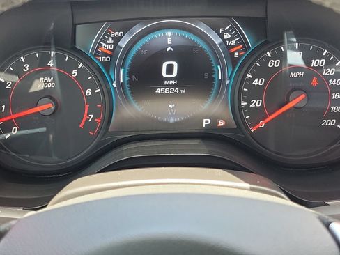 Used 2017 Chevrolet Camaro SS RWD image 28