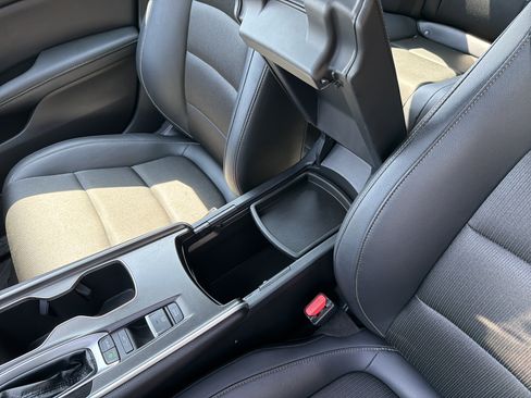 Used 2022 Honda Accord Sport image 28
