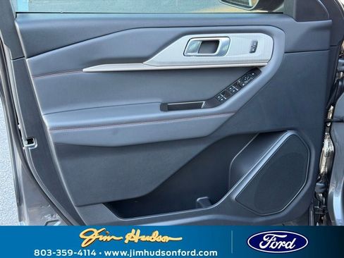 New 2026 Ford Explorer Active w/ Active Comfort Package image 15