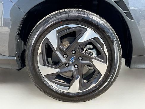 Certified 2025 Subaru Crosstrek 2.5i Limited w/ Crosstrek Mirror Package image 44