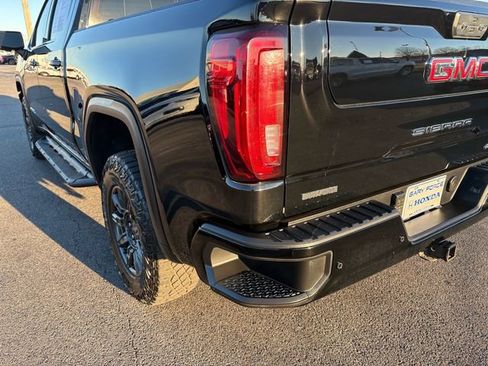 Used 2024 GMC Sierra 1500 AT4X image 26