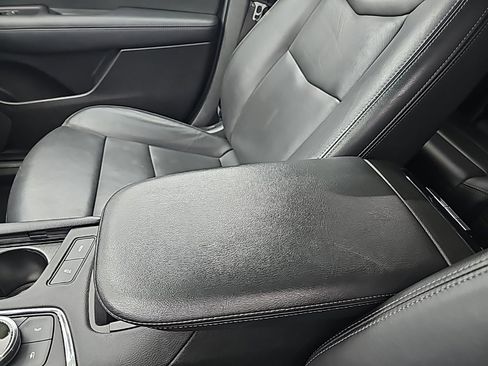 Used 2023 Cadillac XT5 Premium Luxury image 24