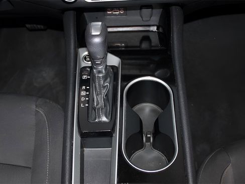 Used 2024 Nissan Altima 2.5 SV image 22