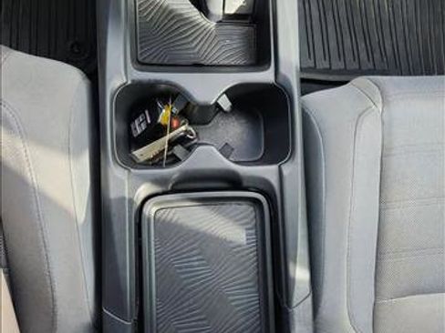 Used 2018 Honda CR-V EX image 18