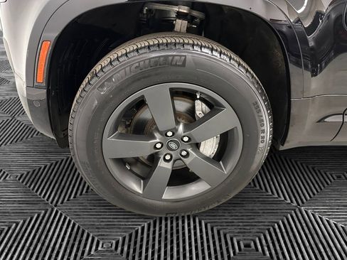 Used 2021 Land Rover Defender 110 X-Dynamic HSE image 14