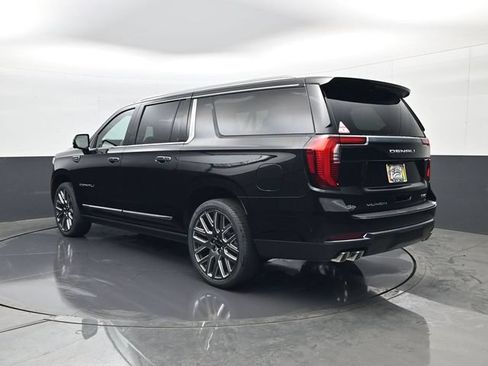 Certified 2026 GMC Yukon XL Denali Ultimate AWD/4WD image 7