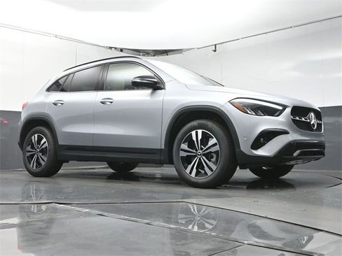 New 2026 Mercedes-Benz GLA 250 image 41