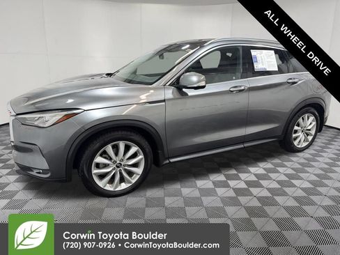 Used 2019 INFINITI QX50 Essential w/ Premium Heat Package AWD/4WD image 4