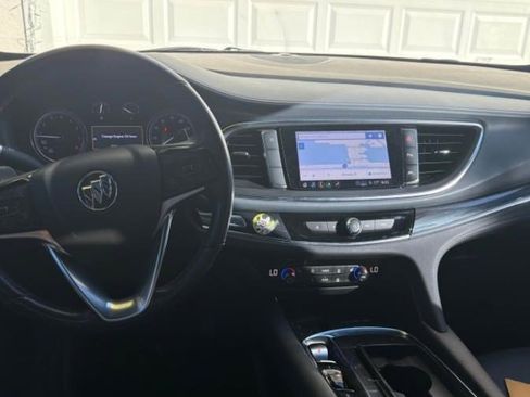 Used 2023 Buick Enclave Essence w/ Experience Buick Package image 4