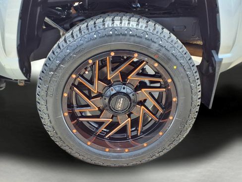 Used 2024 Toyota Tacoma SR w/ SR Upgrade Package AWD/4WD image 9