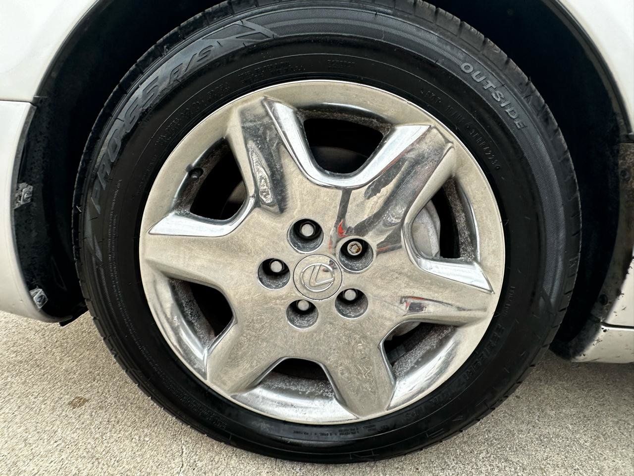 Used 2004 Lexus LS 430 RWD image 15