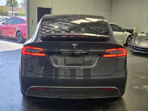 Used 2023 Tesla Model X AWD/4WD image 3