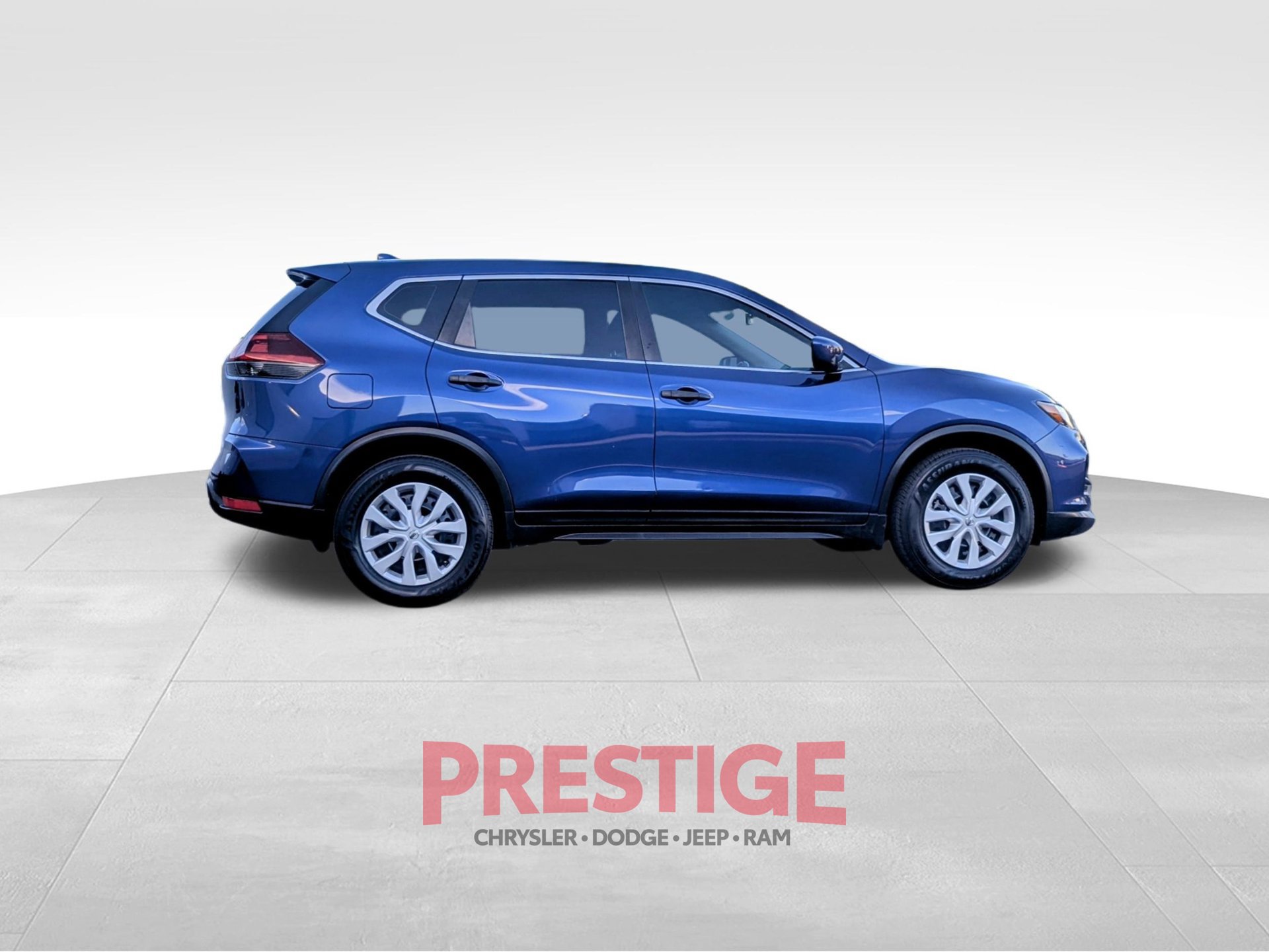 Used 2020 Nissan Rogue S FWD image 5