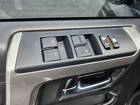 Used 2016 Toyota 4Runner SR5 image 13