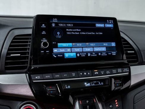 Used 2025 Honda Odyssey Sport-L image 22