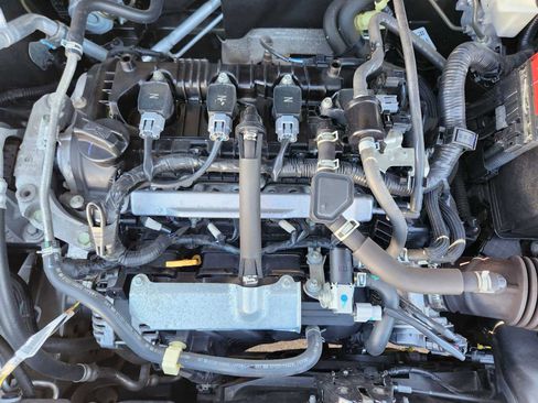 Used 2023 Nissan Kicks SV FWD image 15
