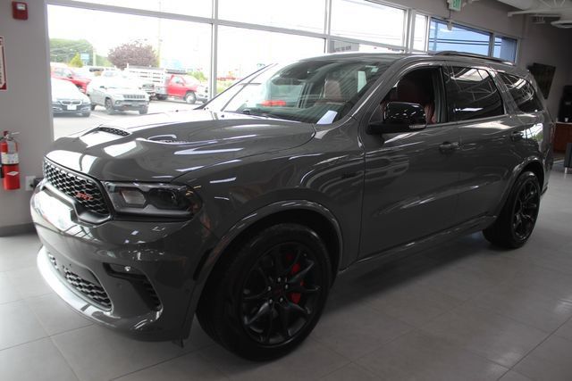 Used 2023 Dodge Durango SRT AWD/4WD image 2