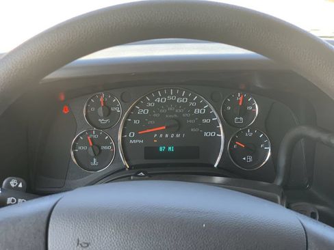 New 2026 Chevrolet Express 2500 w/ Driver Convenience Package RWD image 8