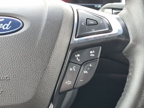 Used 2020 Ford Edge Titanium w/ Equipment Group 301A FWD image 17