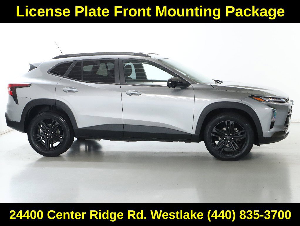 Used 2024 Chevrolet Trax ACTIV w/ Sunroof Package FWD image 11