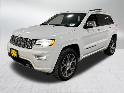 Used 2019 Jeep Grand Cherokee Overland AWD/4WD image 3