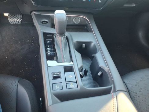 New 2026 Nissan Sentra SR image 14