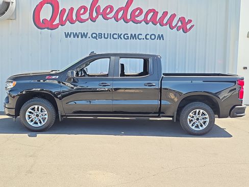 Used 2024 Chevrolet Silverado 1500 RST w/ Z71 Off-Road Package AWD/4WD image 5