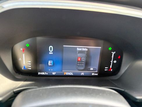 Used 2024 Ford Escape ST-Line w/ Tech Pack #1 FWD image 9