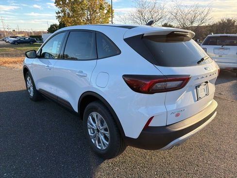 New 2026 Ford Escape Active w/ Cold Weather Package image 4