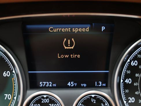 Used 2016 Bentley Continental GT image 30