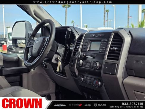 Used 2019 Ford F550 2WD Regular Cab Super Duty image 15