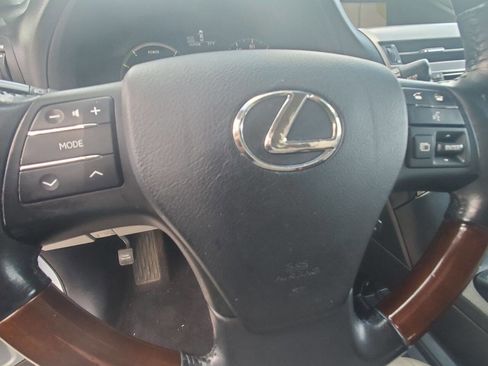 Used 2012 Lexus RX 450h AWD image 17