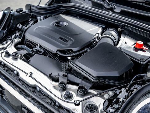 New 2026 MINI Cooper 4-Door Hardtop image 21