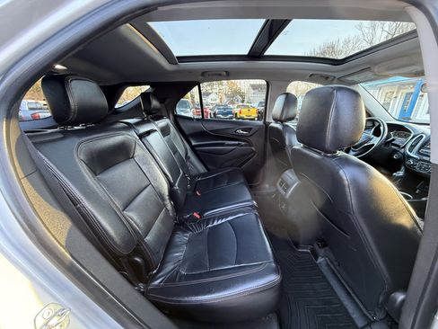 Used 2019 Chevrolet Equinox LT image 20