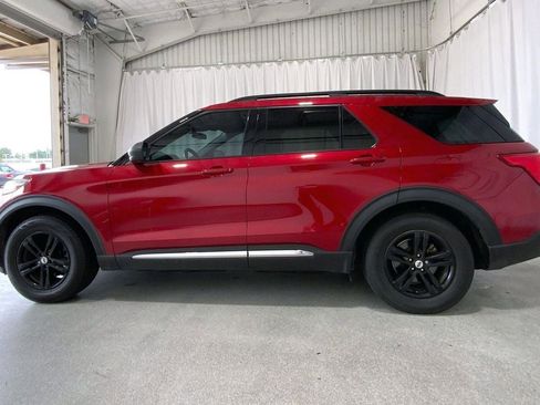 Used 2020 Ford Explorer XLT w/ Equipment Group 202A image 26
