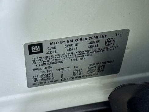 Used 2022 Buick Encore GX Essence FWD image 69