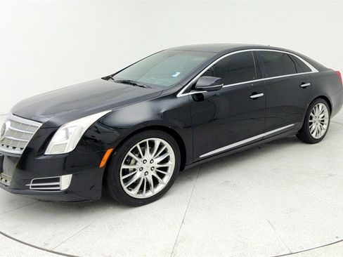 Used 2013 Cadillac XTS Platinum w/ Driver Assist Package image 4