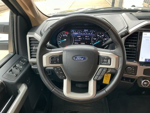 Used 2022 Ford F350 Lariat w/ Lariat Value Package AWD/4WD image 13
