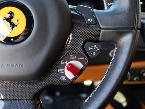 Used 2017 Ferrari 488 GTB image 25