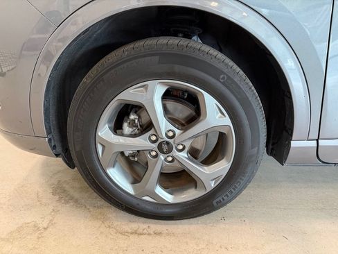 Used 2024 Ford Escape ST-Line w/ Tech Pack #1 AWD/4WD image 31