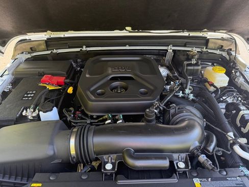 New 2025 Jeep Wrangler Unlimited Sport image 10