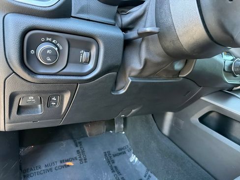 Used 2021 RAM 1500 Big Horn RWD image 21