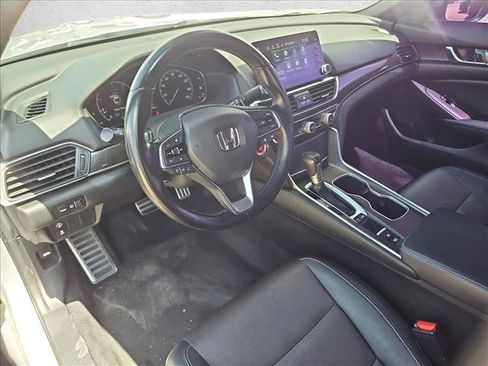 Used 2020 Honda Accord Sport image 12